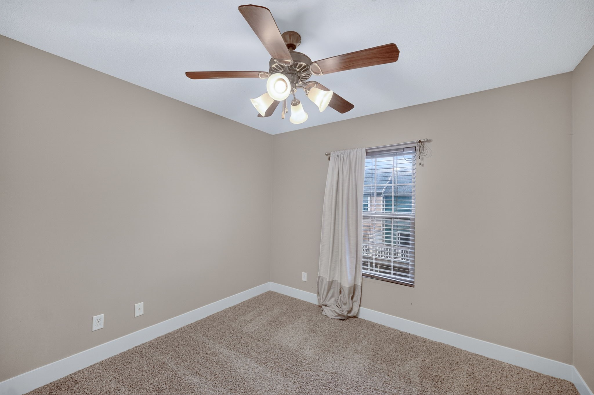 3600 SE Glenstone Drive 306