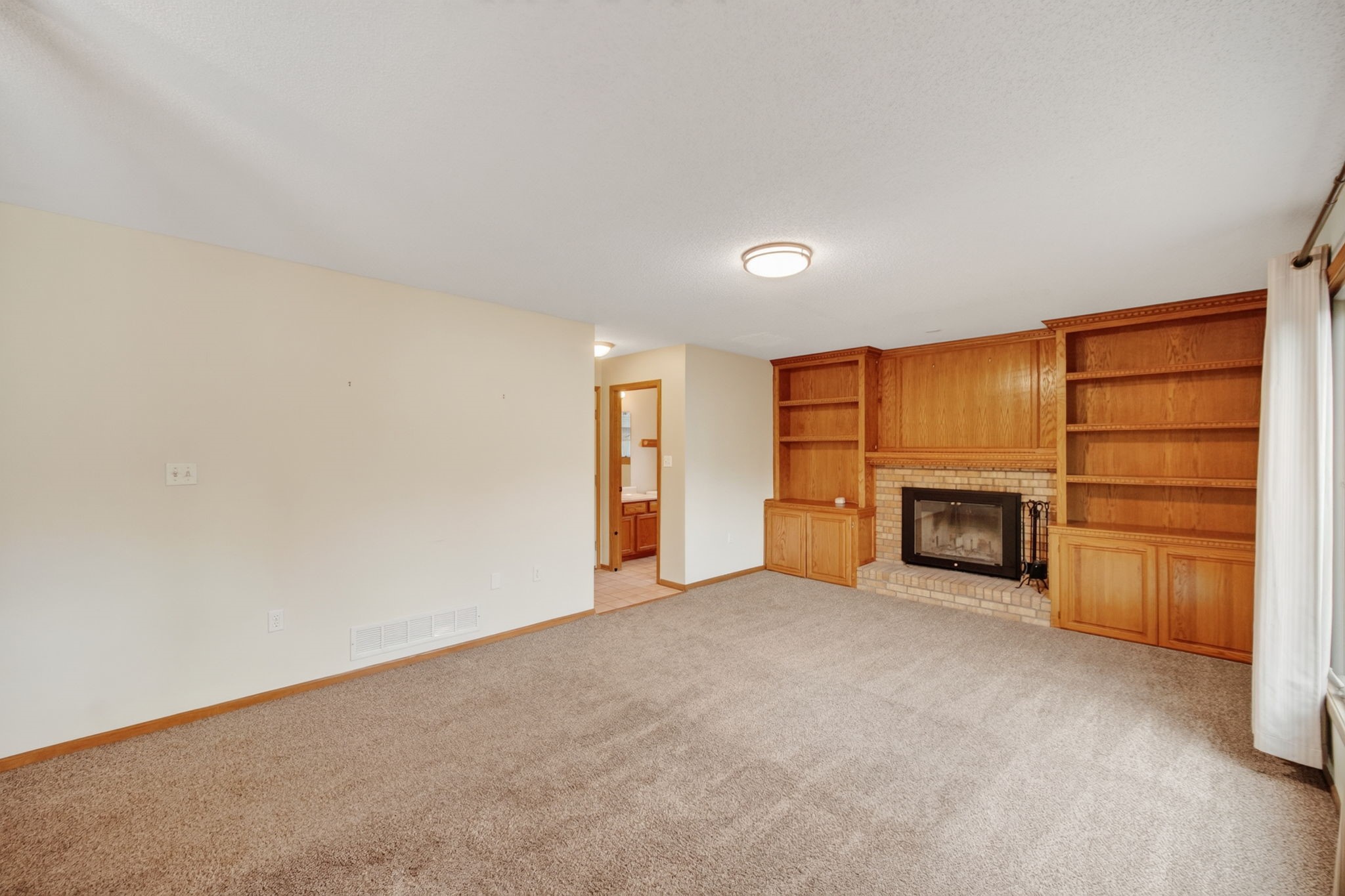 3513 E 43rd Street