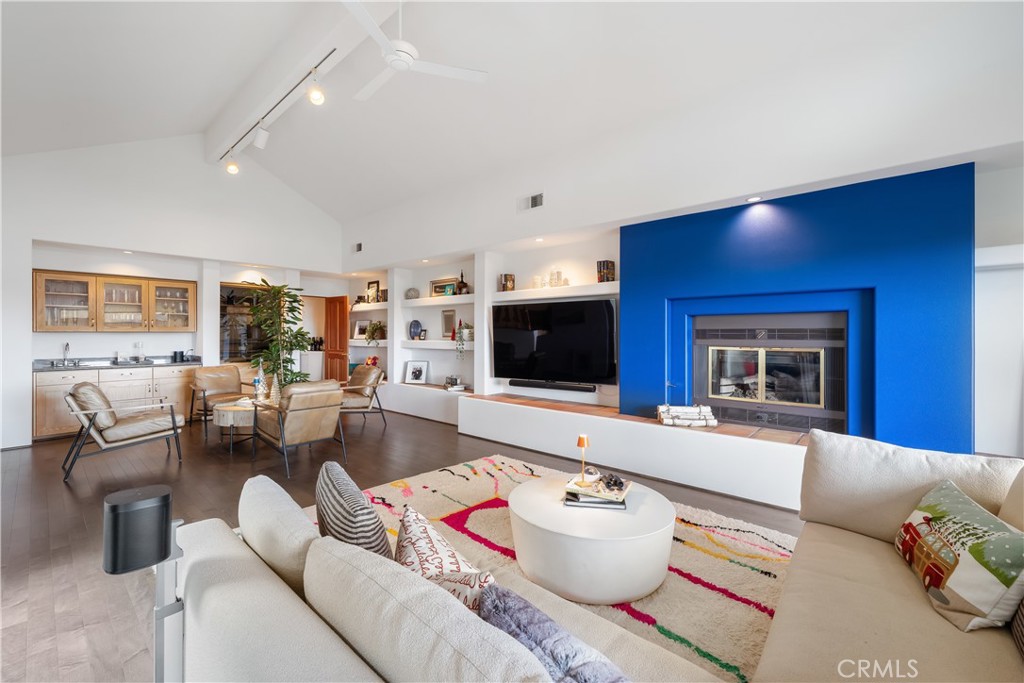 5395 El Verano Avenue