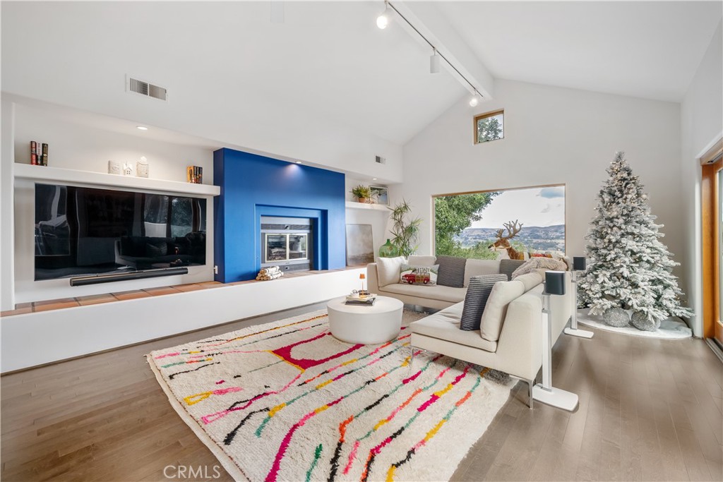 5395 El Verano Avenue