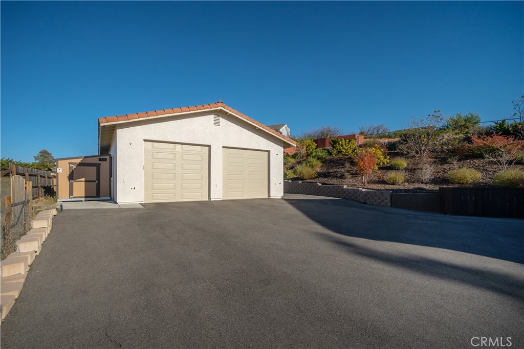 1029 Vista Grande Street