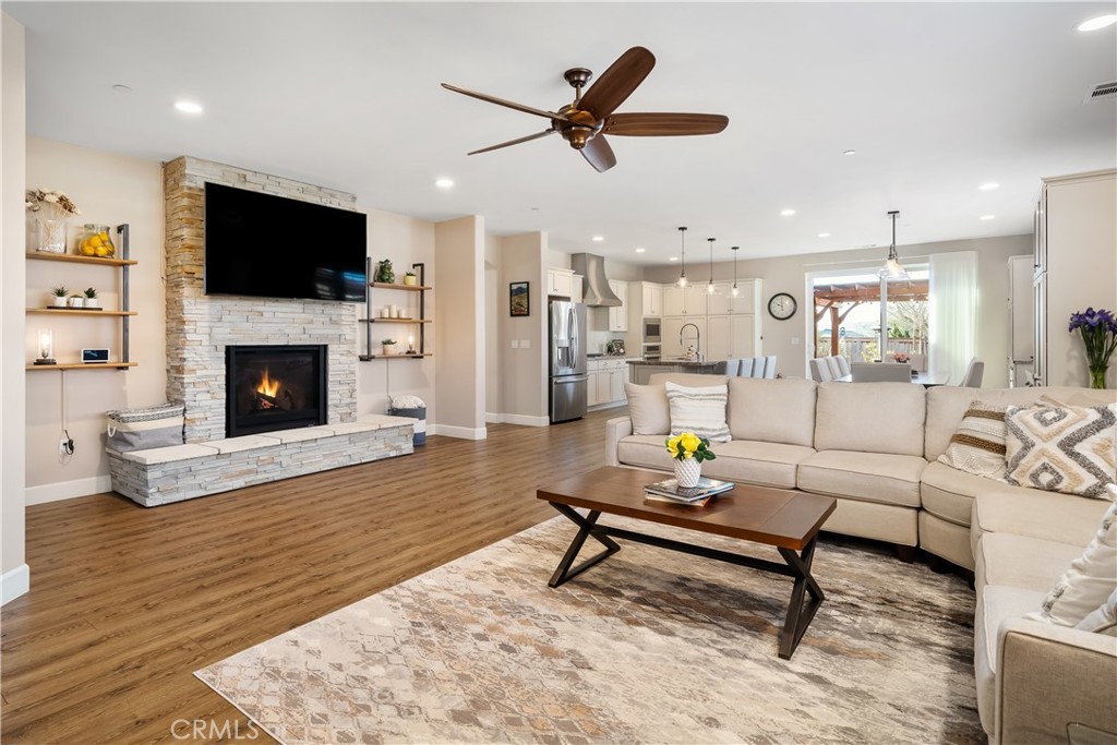 365 San Vincenzo Drive