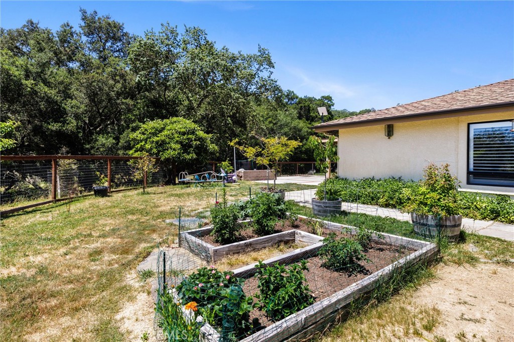 2900 San Fernando Road