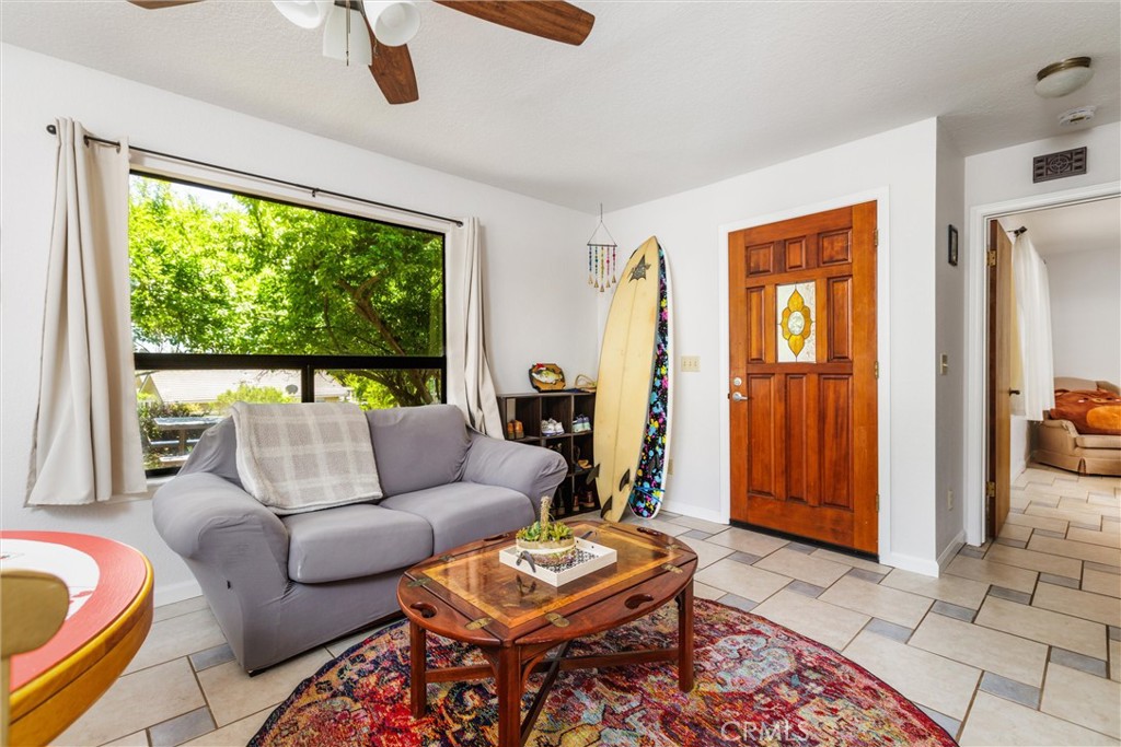 2900 San Fernando Road