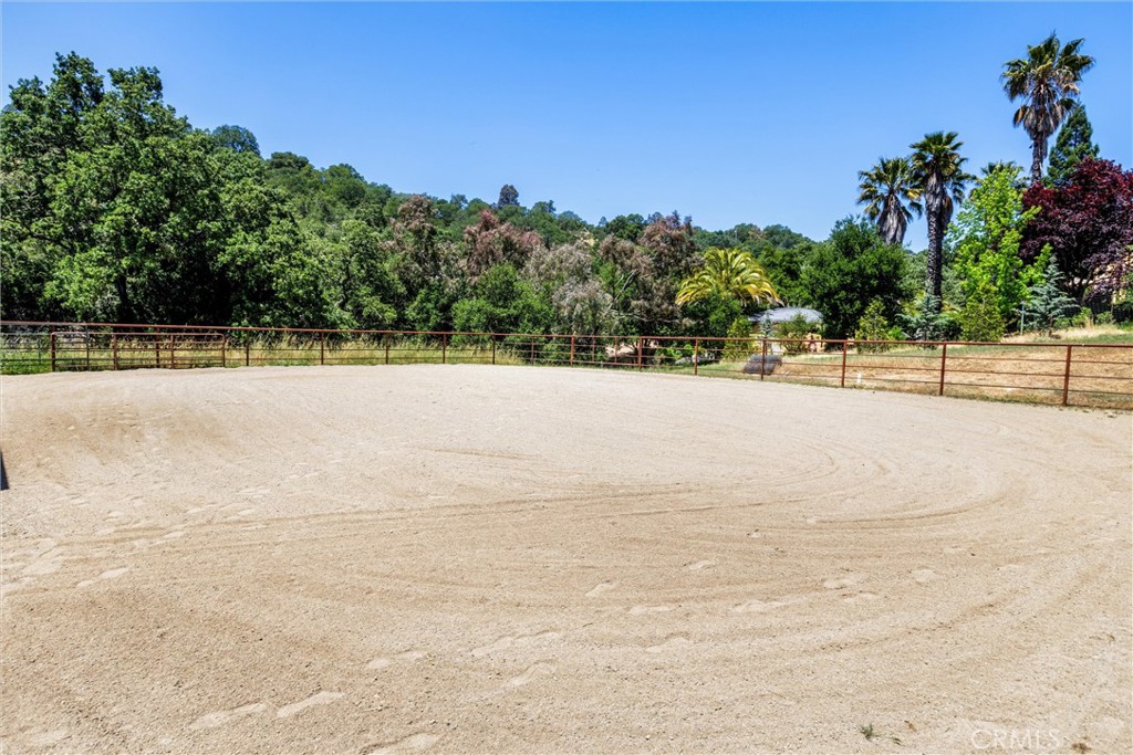 2900 San Fernando Road