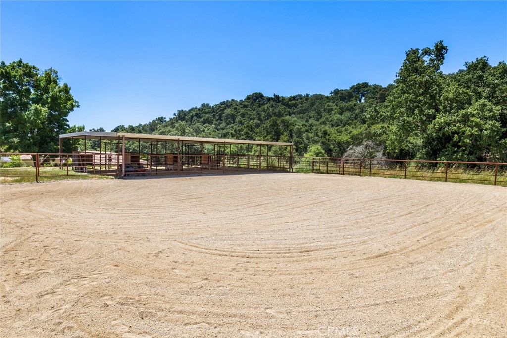 2900 San Fernando Road