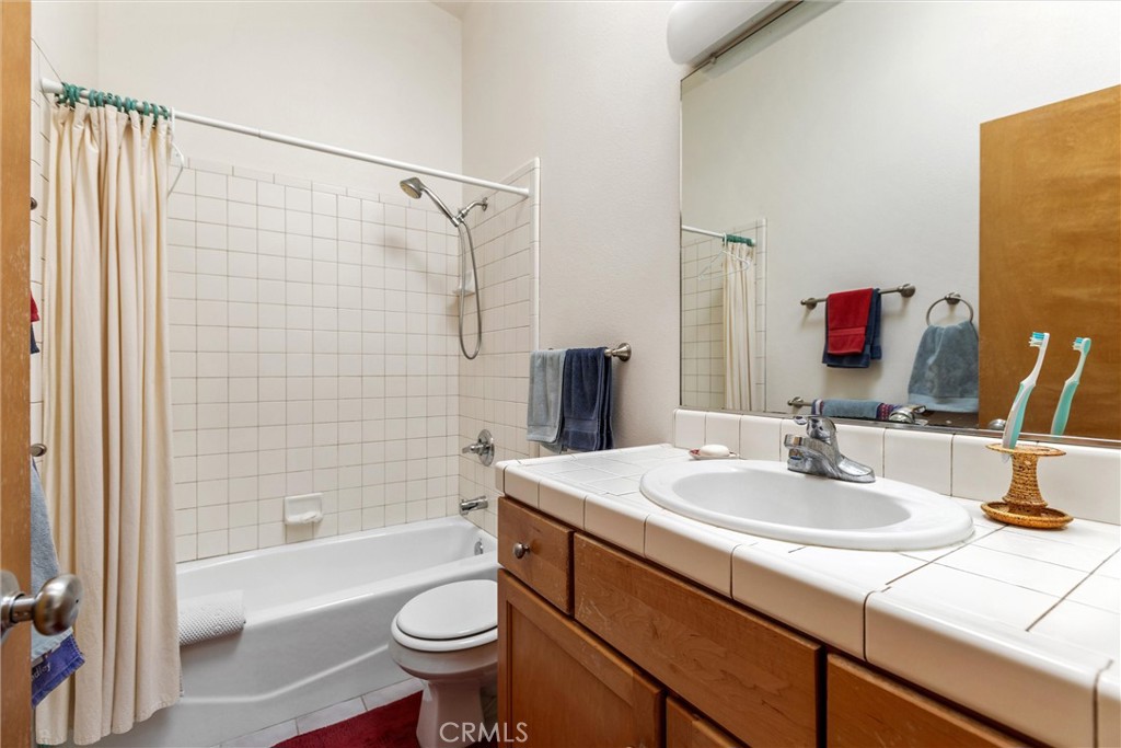 1762 Tierra Nueva Lane