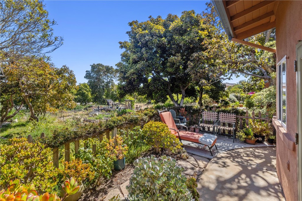 1762 Tierra Nueva Lane