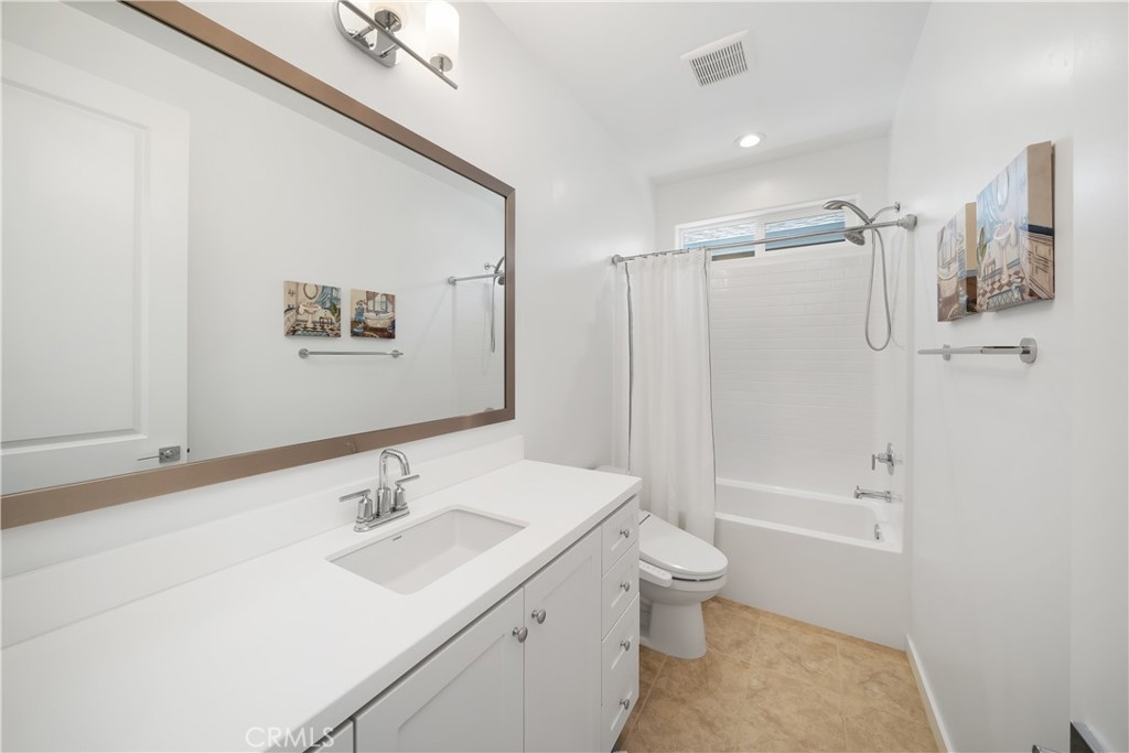 1824 Homestead Place