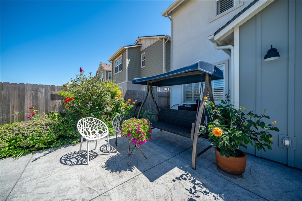 1824 Homestead Place