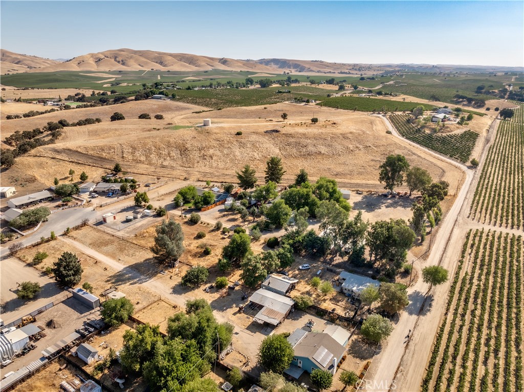 8707 Magdalena Drive