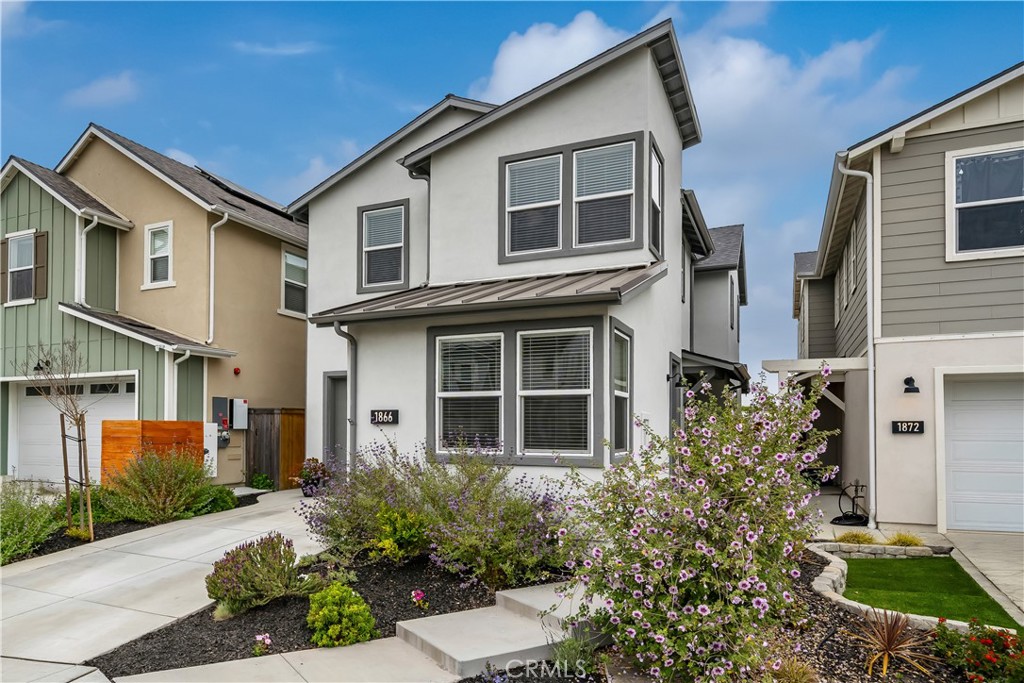 1866 Homestead Place