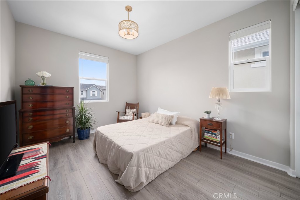 1866 Homestead Place