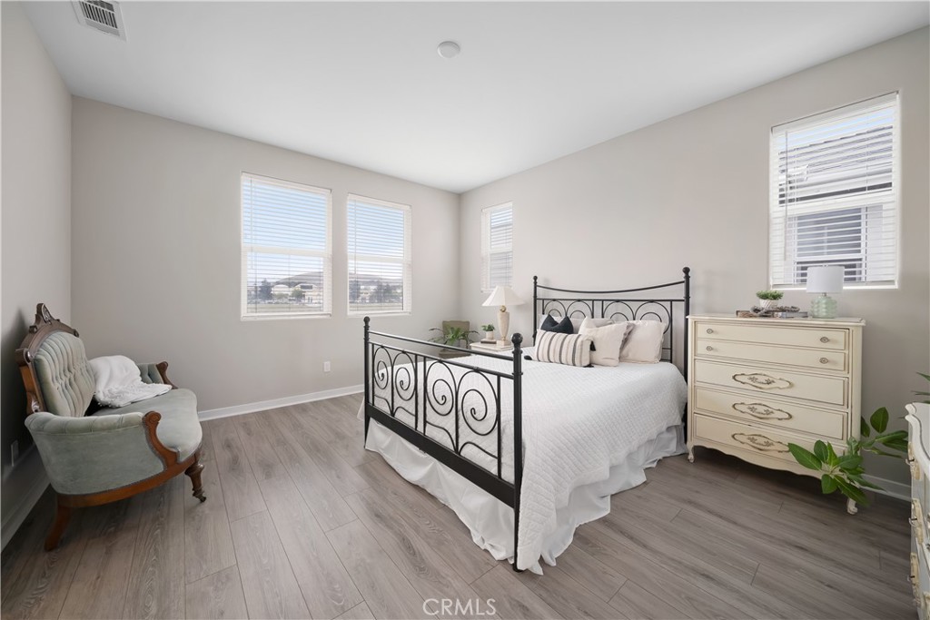 1866 Homestead Place