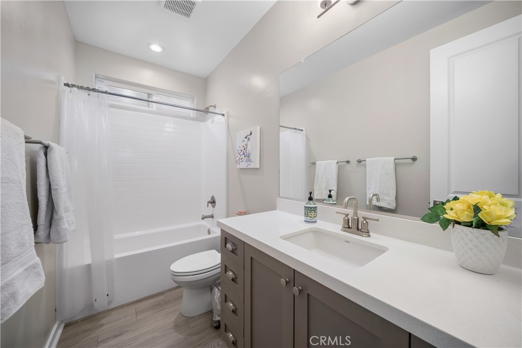 1866 Homestead Place