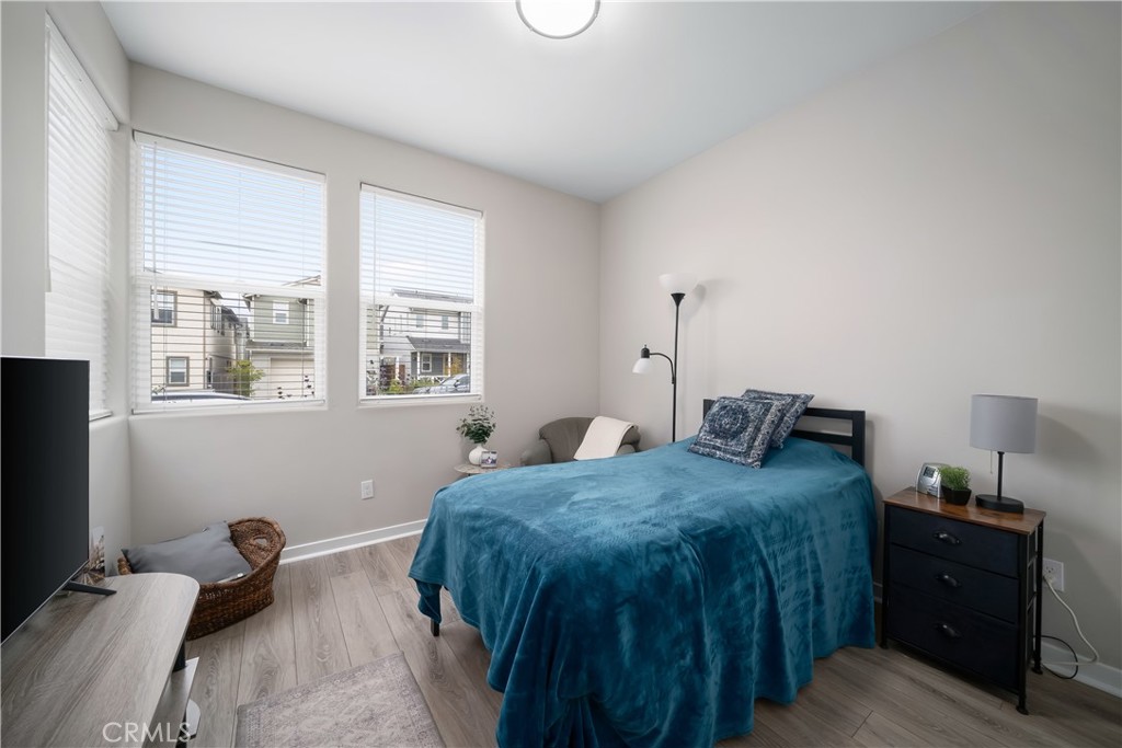 1866 Homestead Place