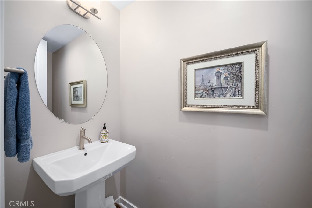 1866 Homestead Place