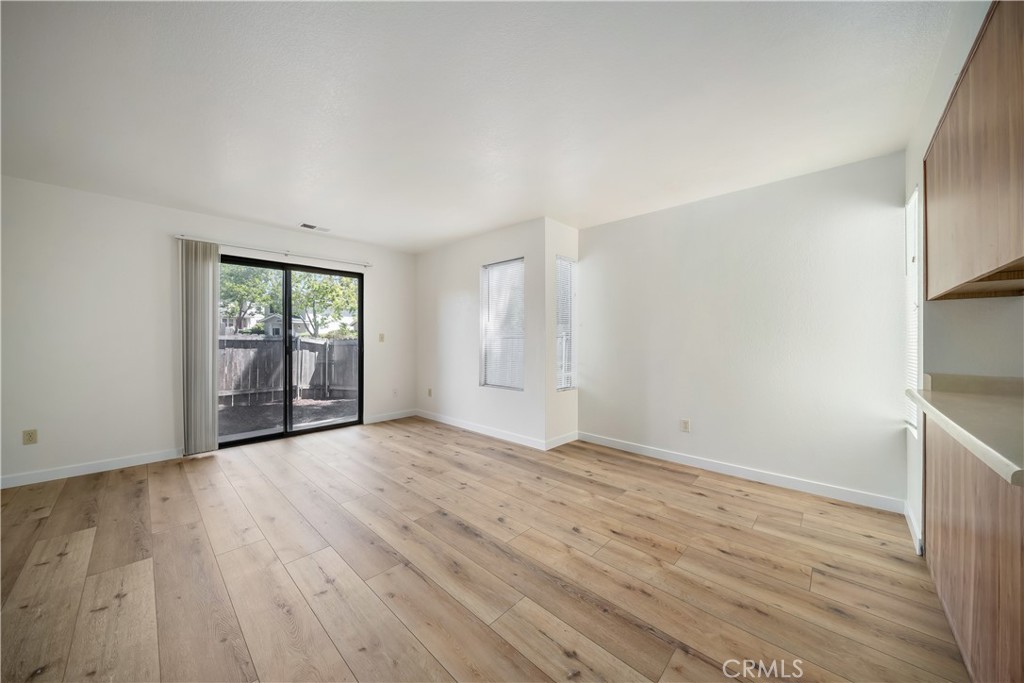 2975 Rockview Place #2