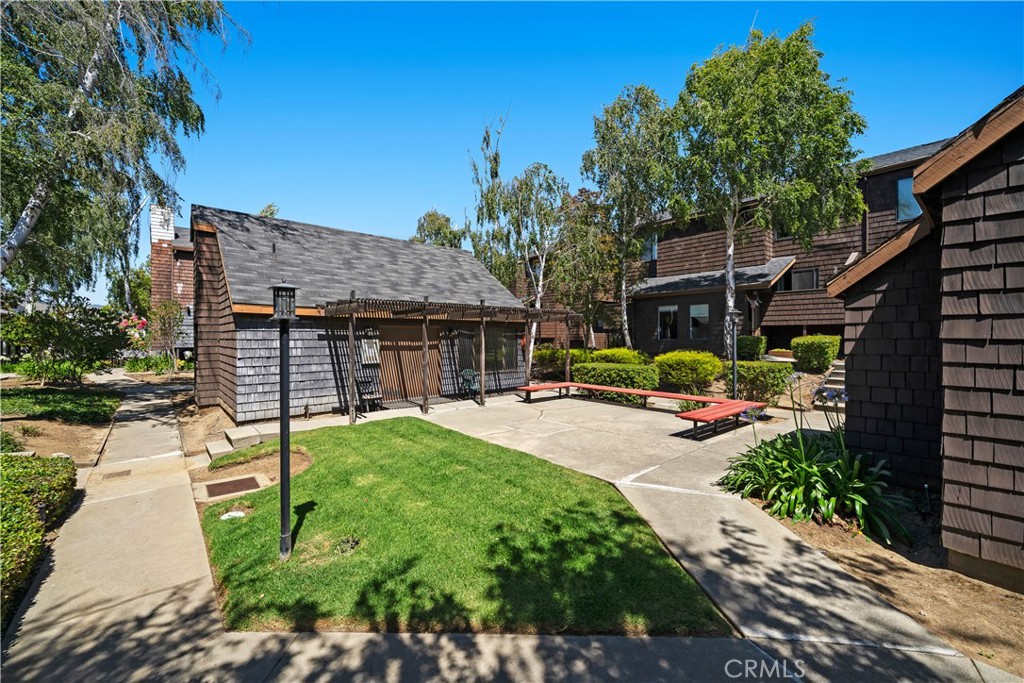 11295 Los Osos Valley Road 14