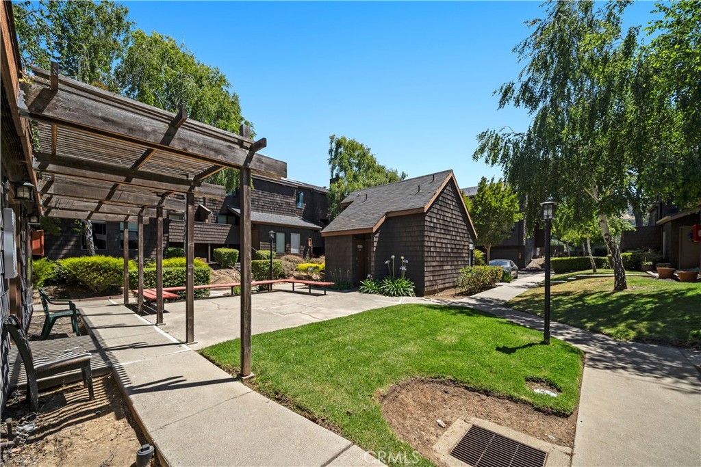 11295 Los Osos Valley Road 14