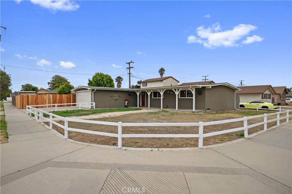 1335 N Miller Street