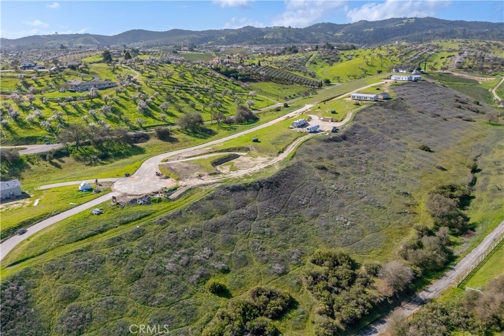 310 Camino Vista Cielo