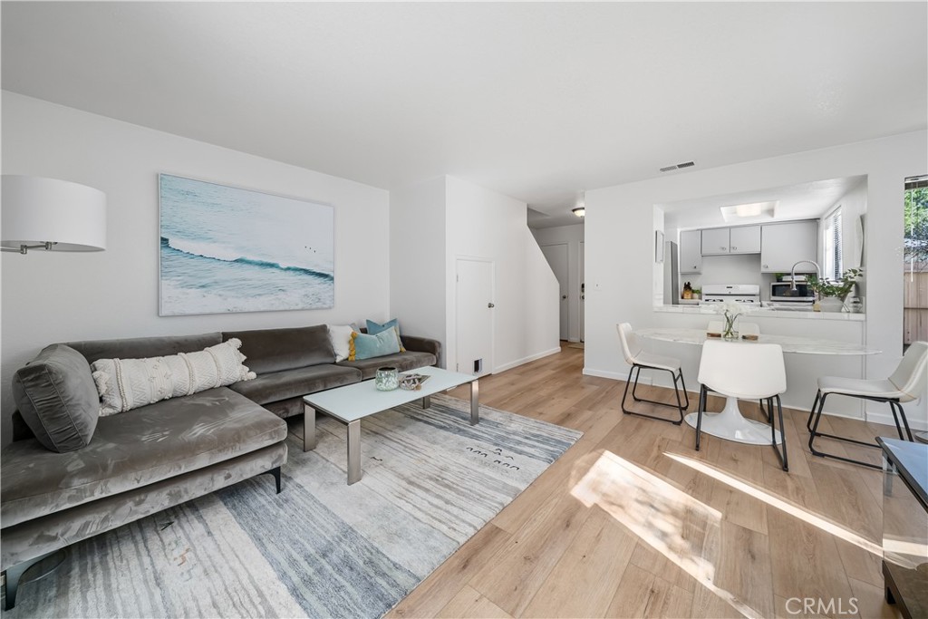 2975 Rockview Place 13