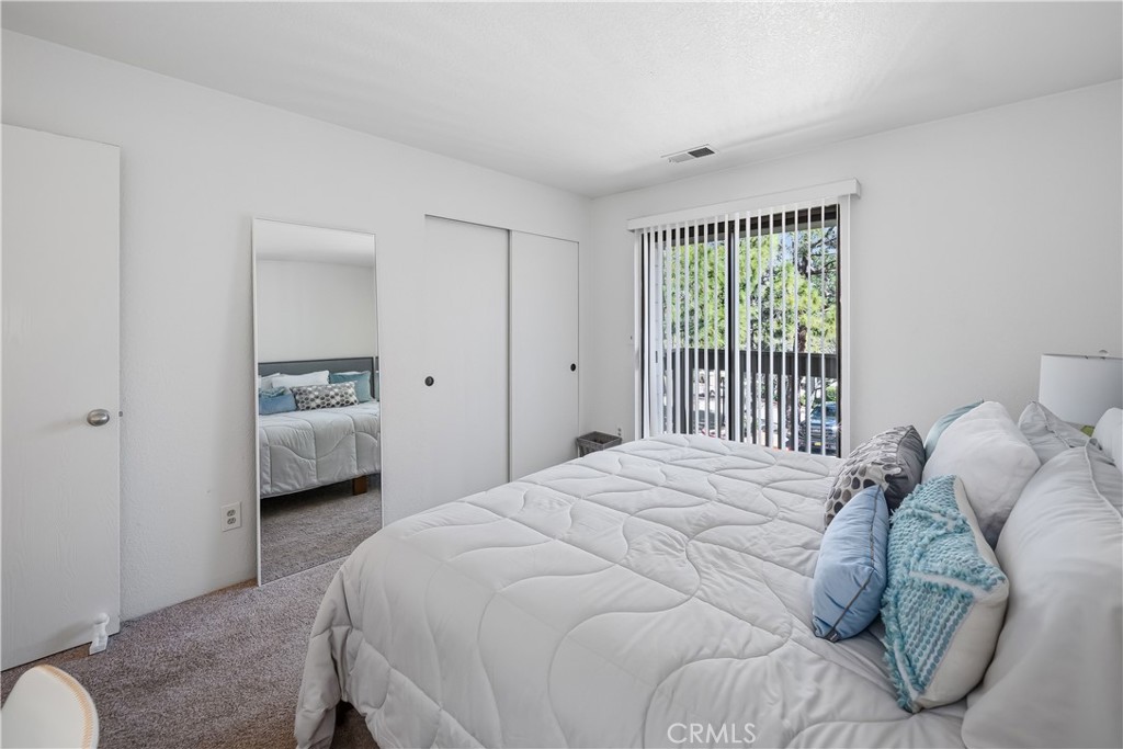 2975 Rockview Place 13