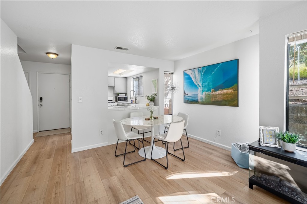 2975 Rockview Place 13