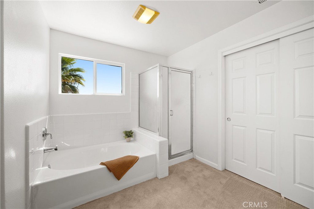 1625 Leah Way
