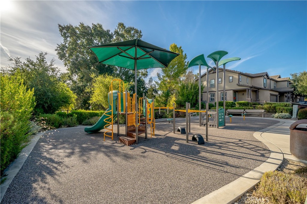 11816 Ranunculo Court