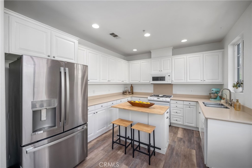 11816 Ranunculo Court