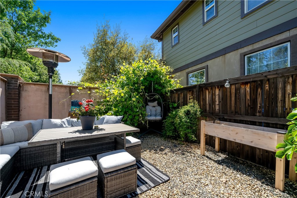 11816 Ranunculo Court