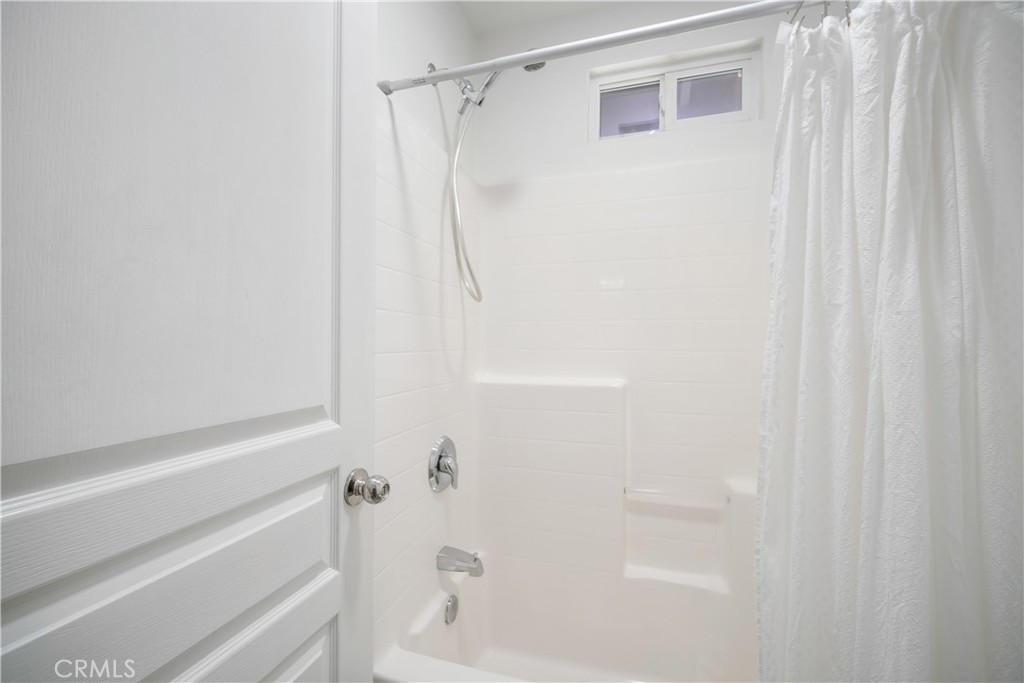 11816 Ranunculo Court