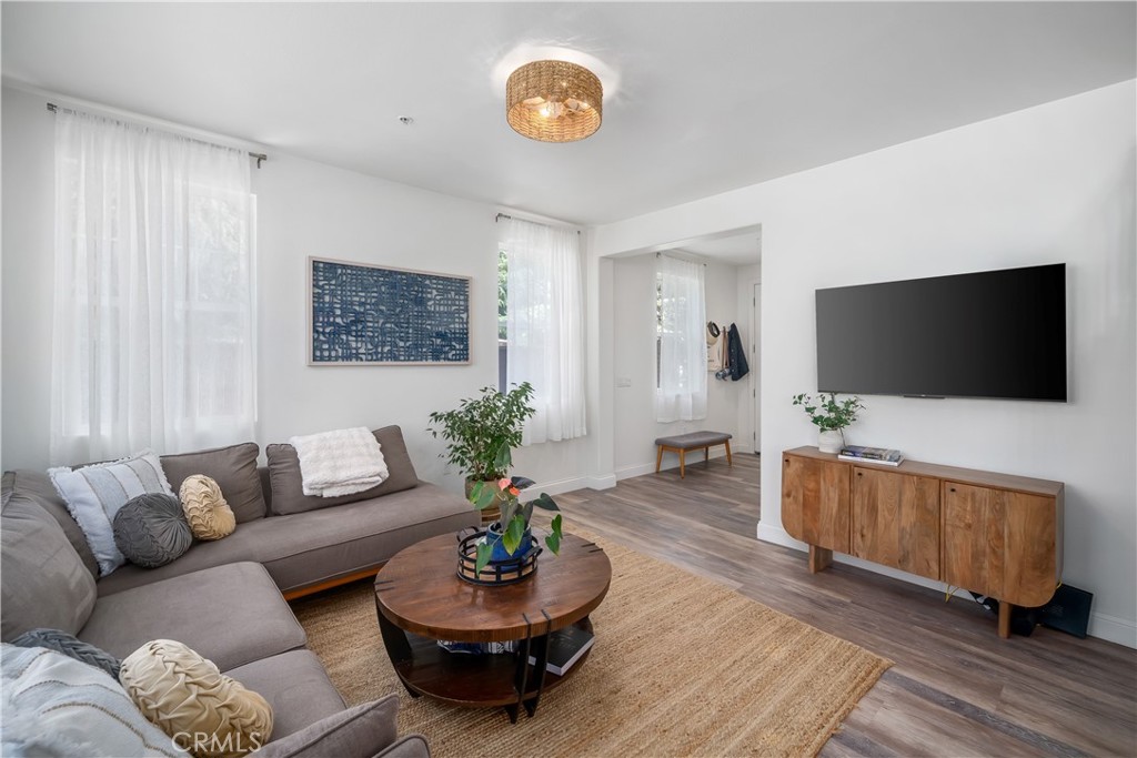 11816 Ranunculo Court