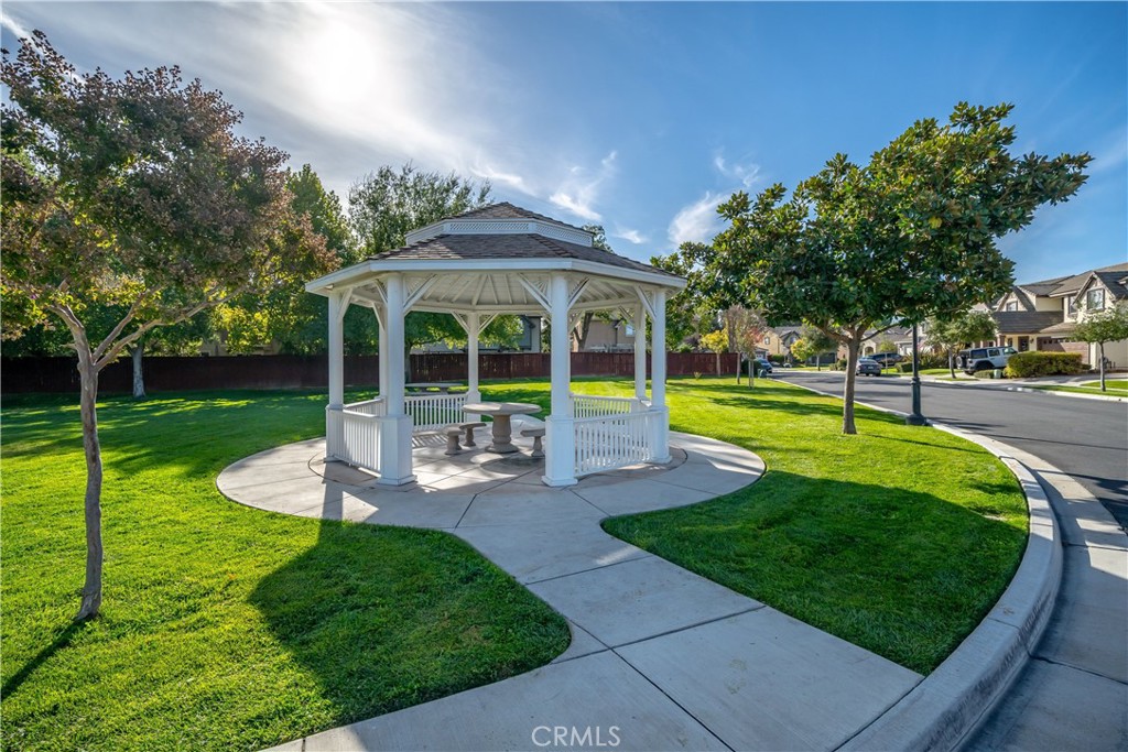 11816 Ranunculo Court