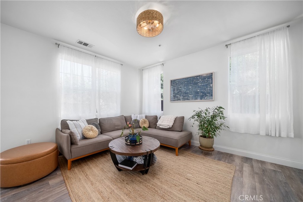 11816 Ranunculo Court