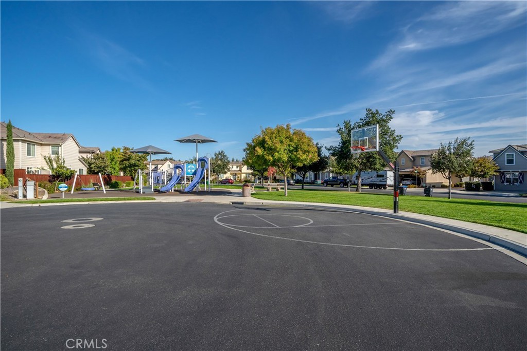 11816 Ranunculo Court