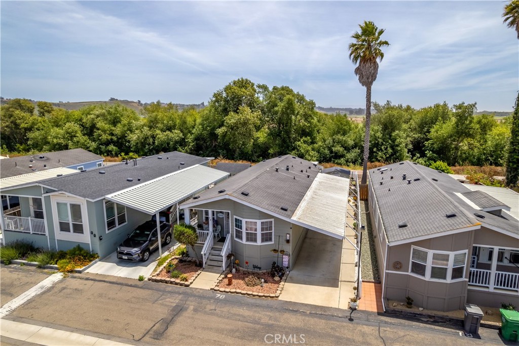 2700 Cienaga Street 78