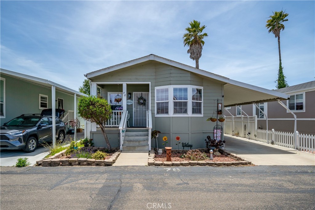 2700 Cienaga Street 78