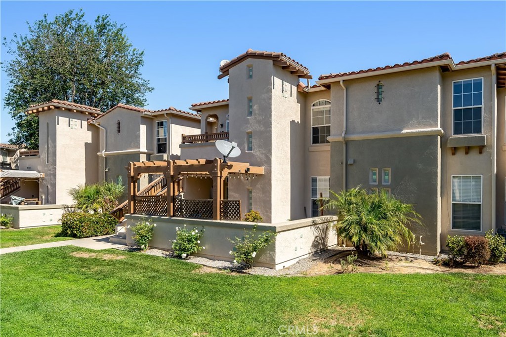 310 E. McCoy Lane 3F
