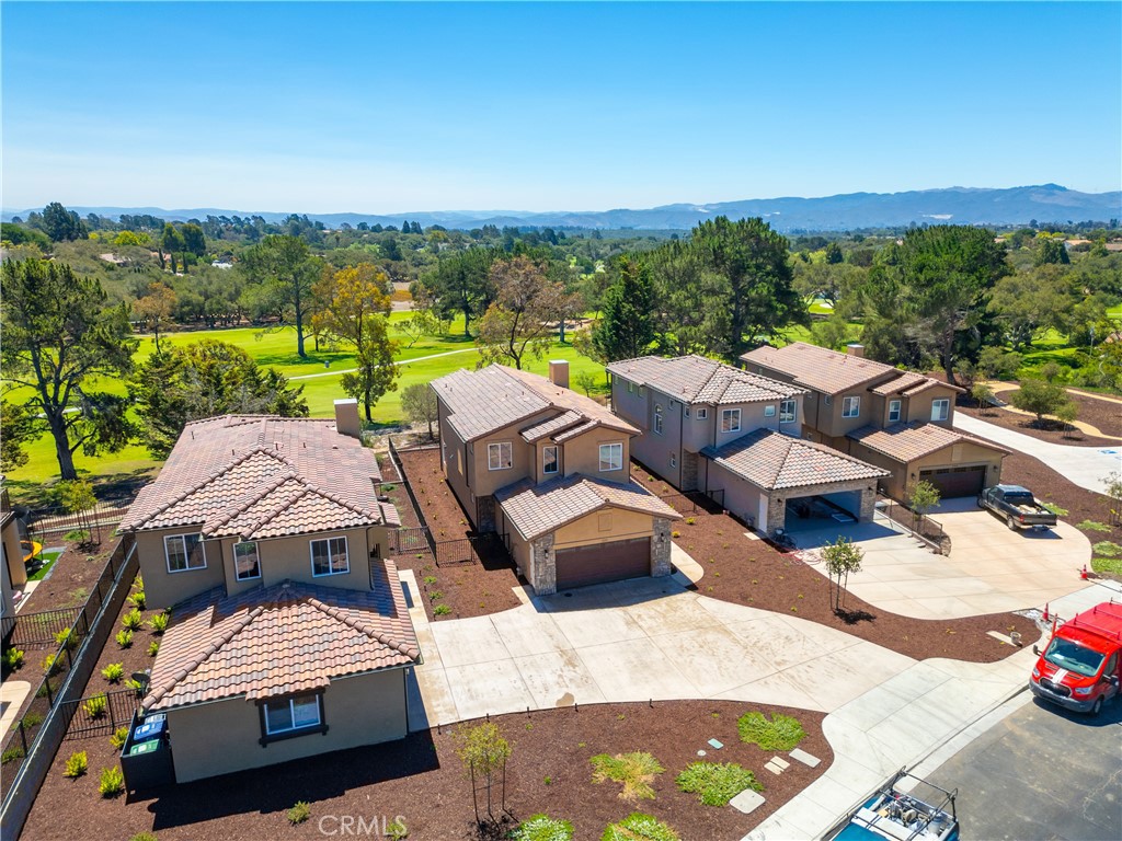 220 Oak Hill Drive
