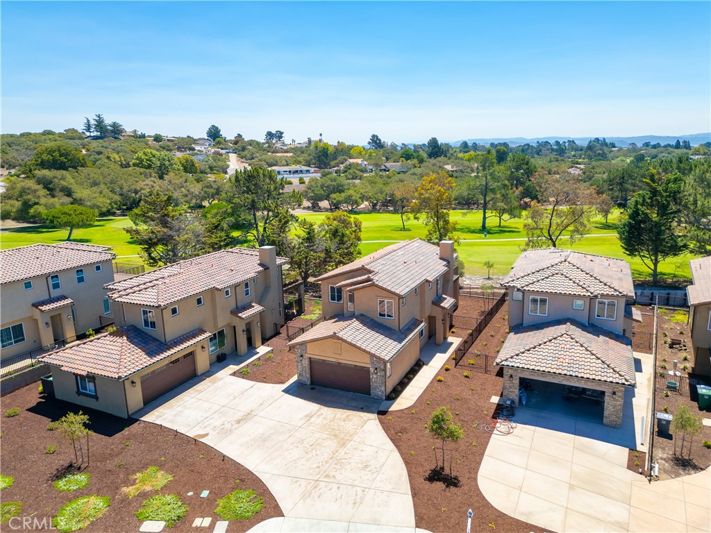 220 Oak Hill Drive
