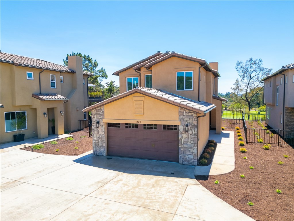 220 Oak Hill Drive