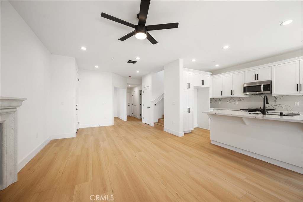 220 Oak Hill Drive
