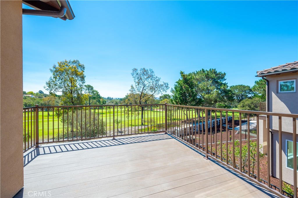 220 Oak Hill Drive