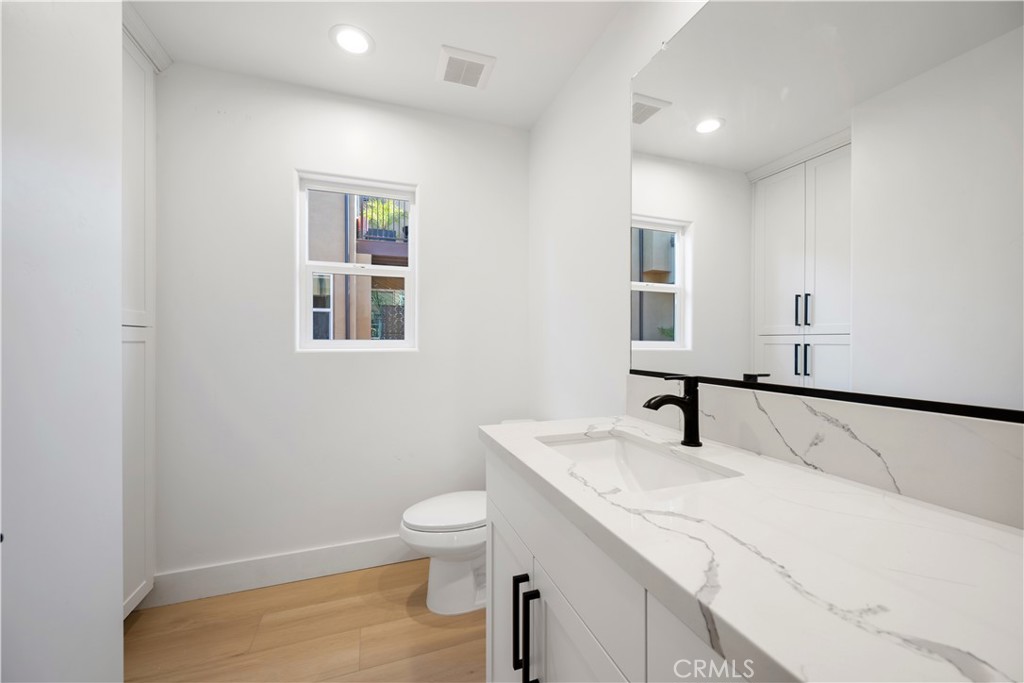 220 Oak Hill Drive