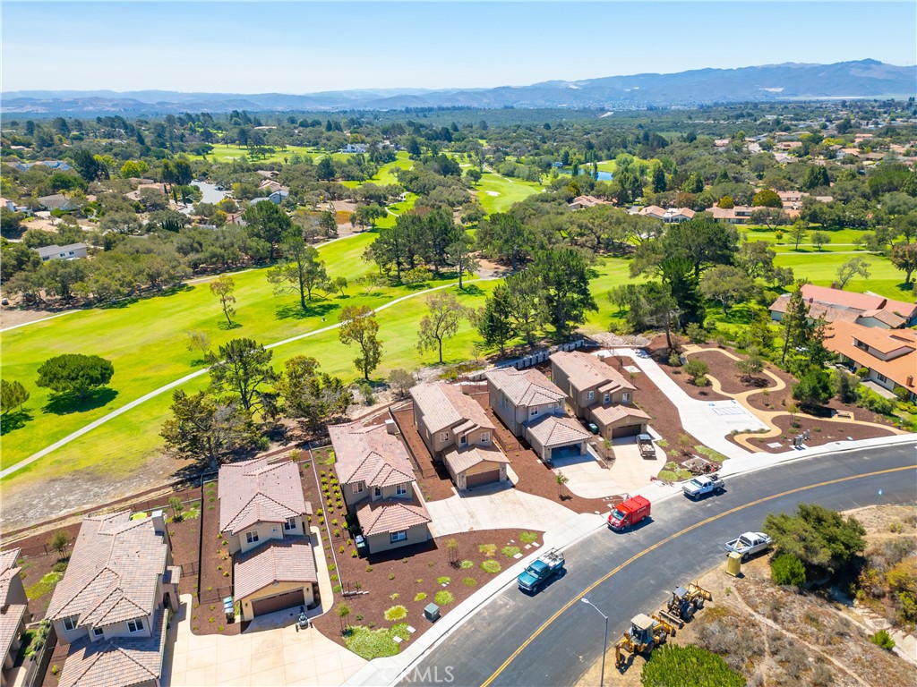 220 Oak Hill Drive