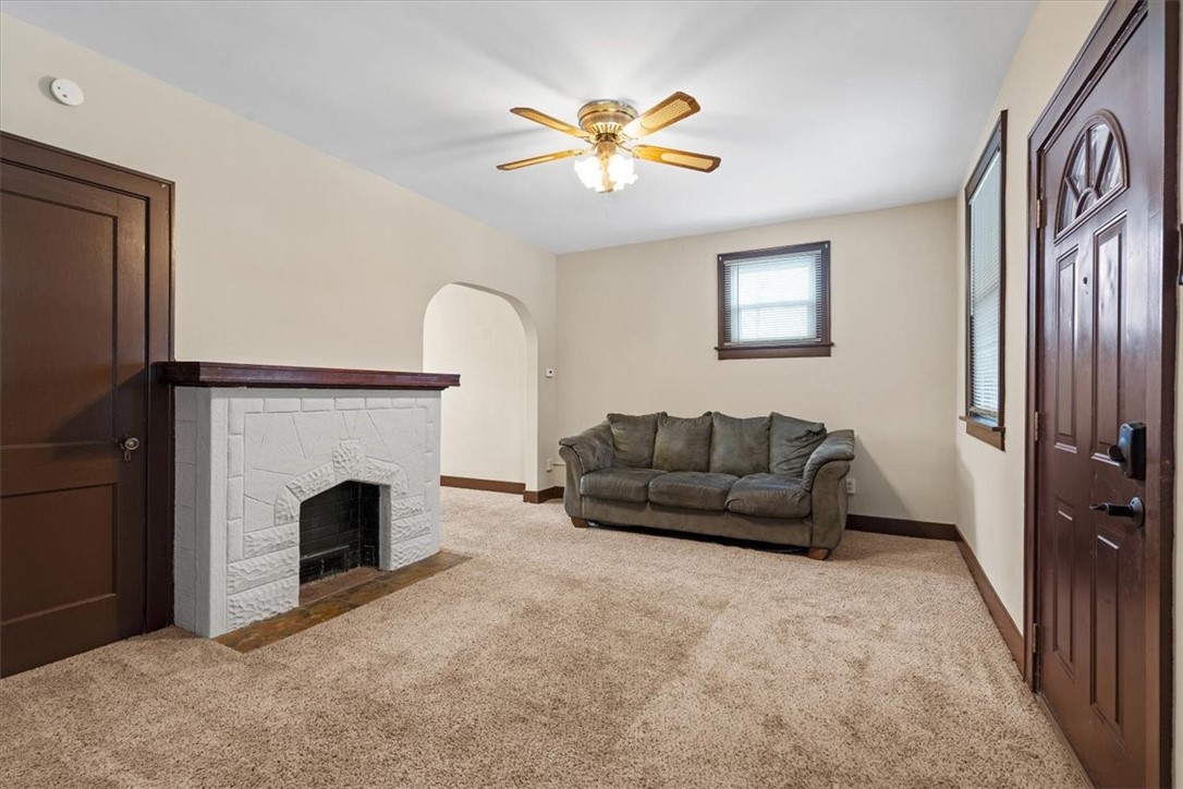 1312 Malden St