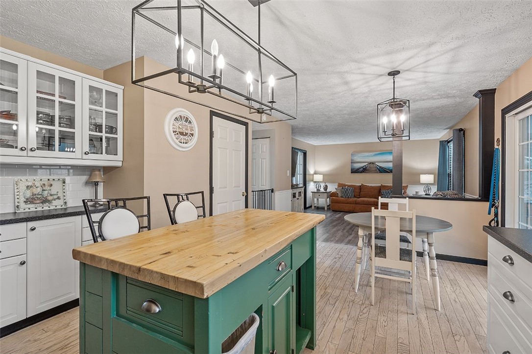 309 Glencove Dr